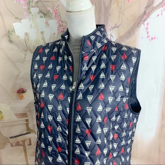 Talbots Sailboat Print Quilted Vest - Picture 2 of 10